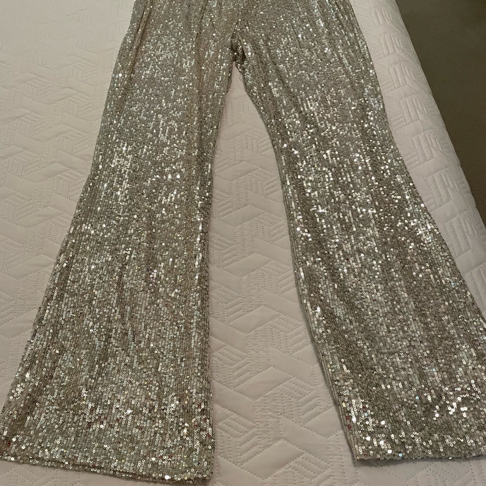 Worn once Old Navy champagne glitter pants